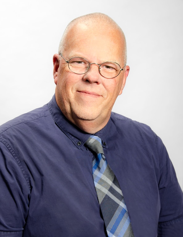 Chris R. Swartz