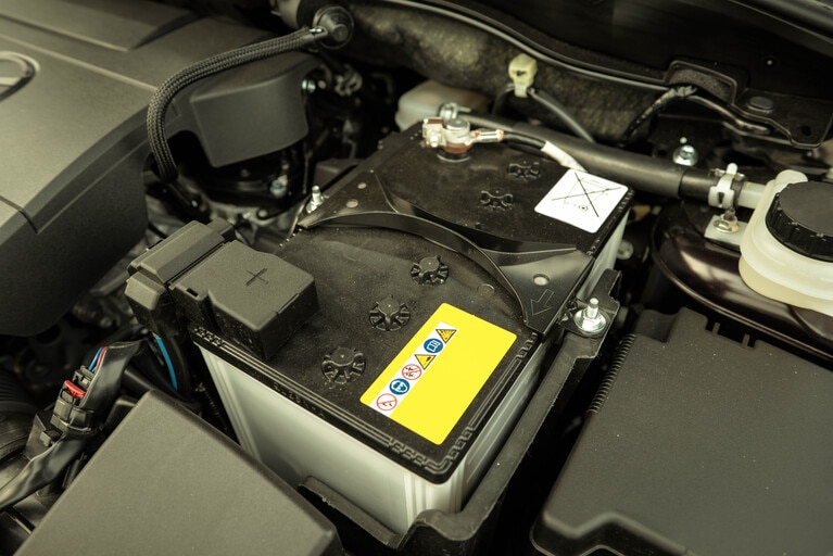 cirkulation Forsendelse At redigere Is the 12V Lead-Acid Battery Dead? | Vicor | Automotive